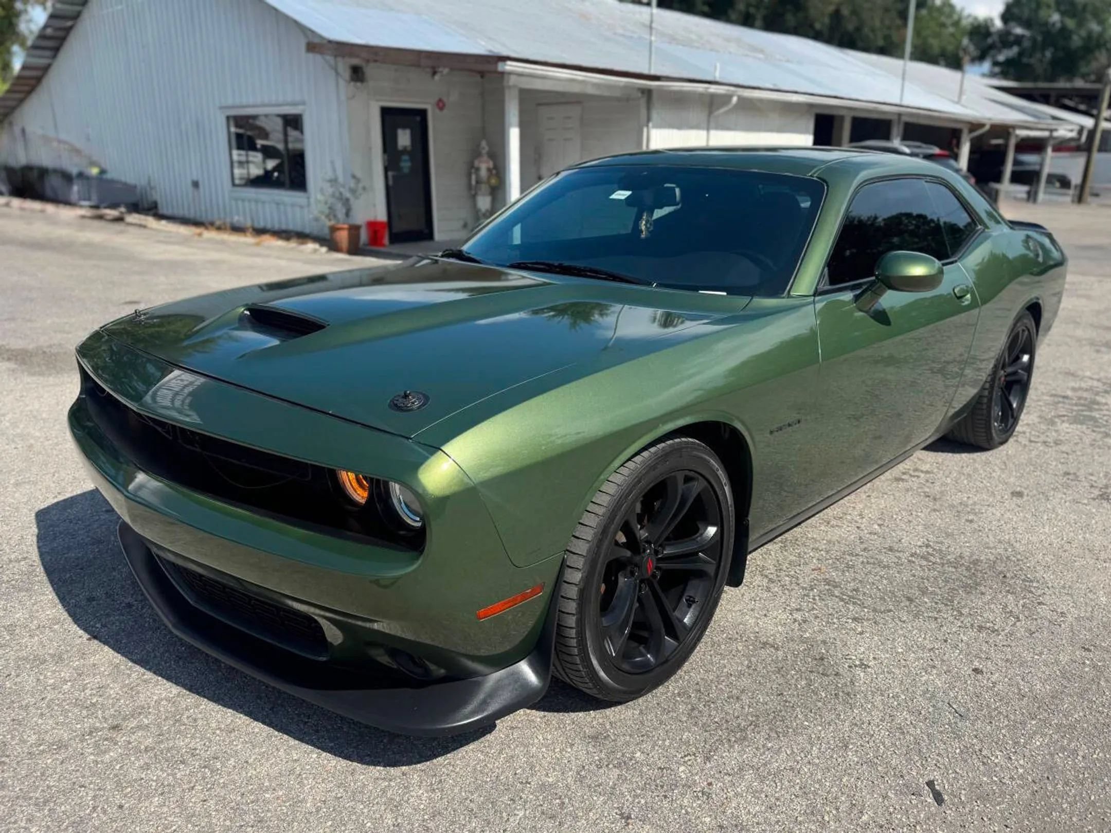 Used 2020 Dodge Challenger R/T RWD image 11