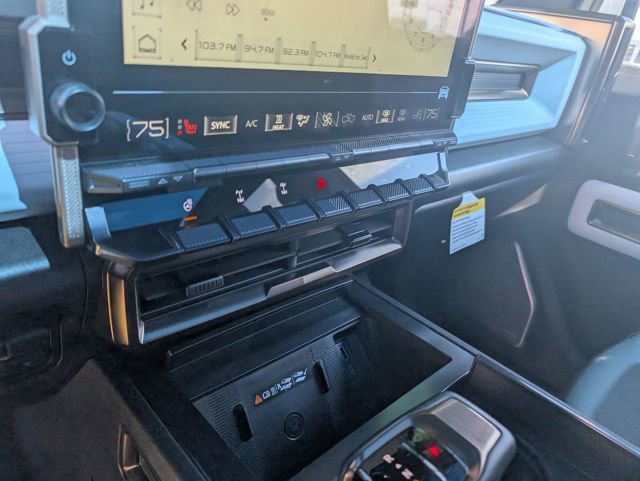 New 2024 GMC Hummer EV 2X w/ Extreme Off-Road Package image 22