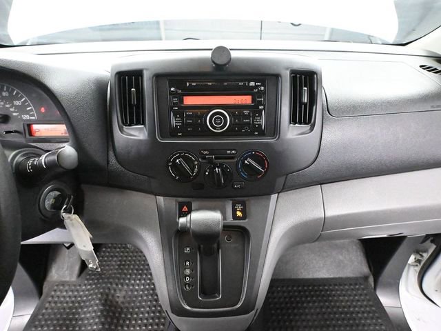 Used 2015 Chevrolet City Express LS FWD image 25