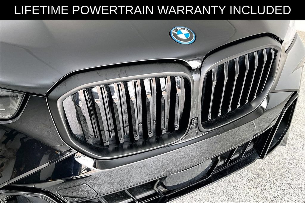 Used 2026 BMW X5 xDrive50e w/ M Sport Package AWD/4WD image 38