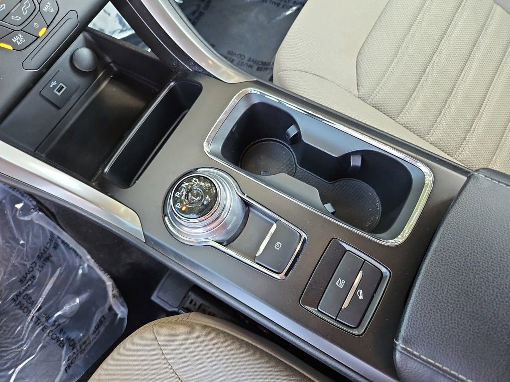 Used 2018 Ford Fusion S image 23