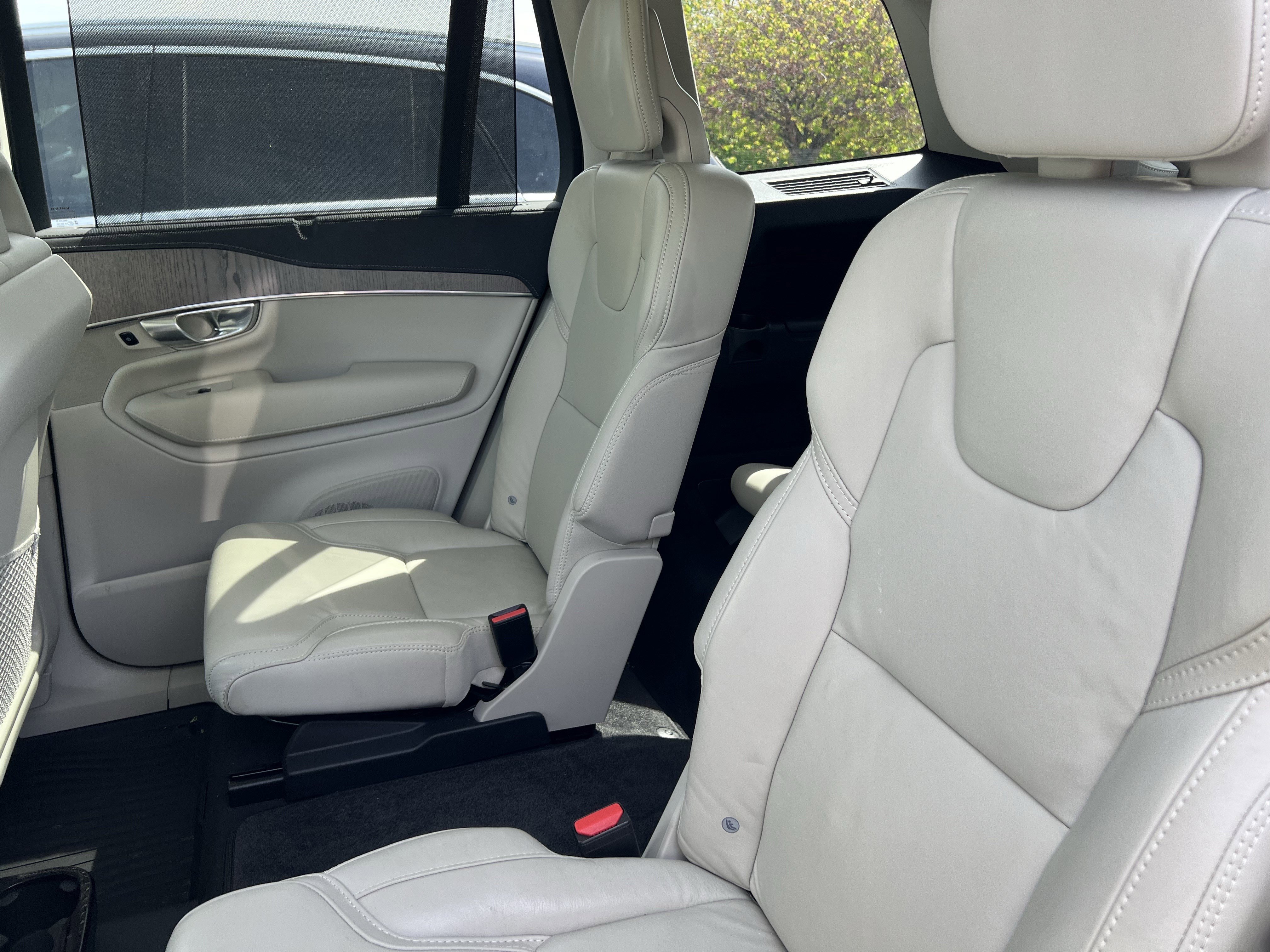 Used 2021 Volvo XC90 T6 Inscription w/ Advanced Package image 33