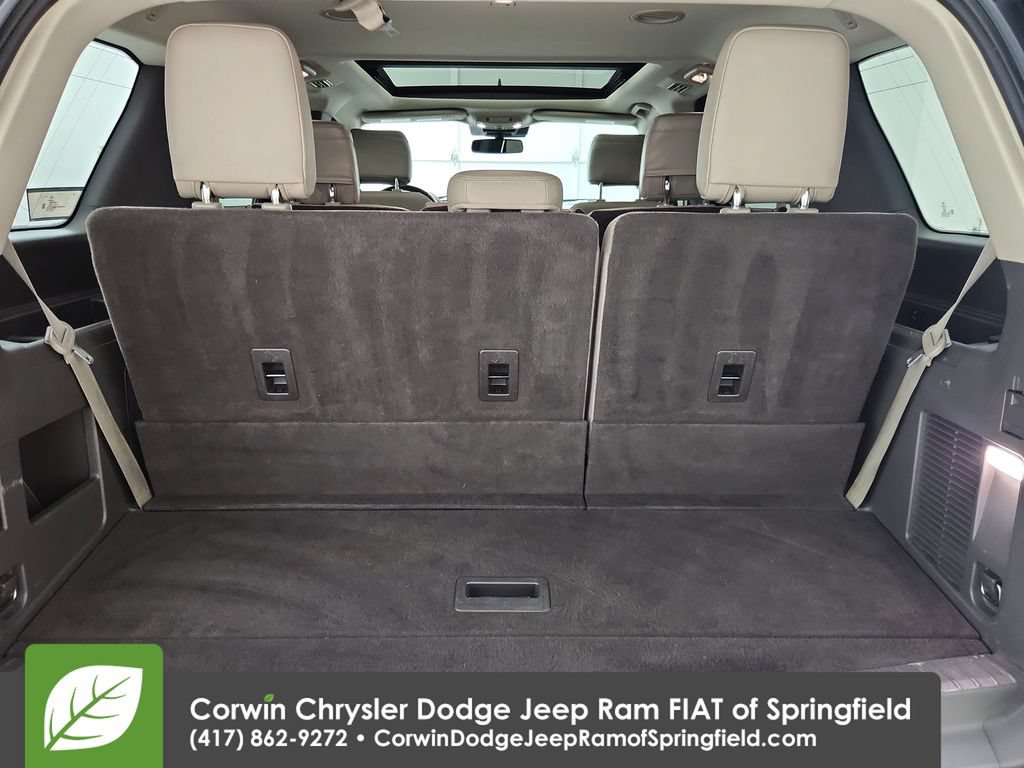 Used 2020 Ford Expedition Limited w/ Equipment Group 302A AWD/4WD image 32