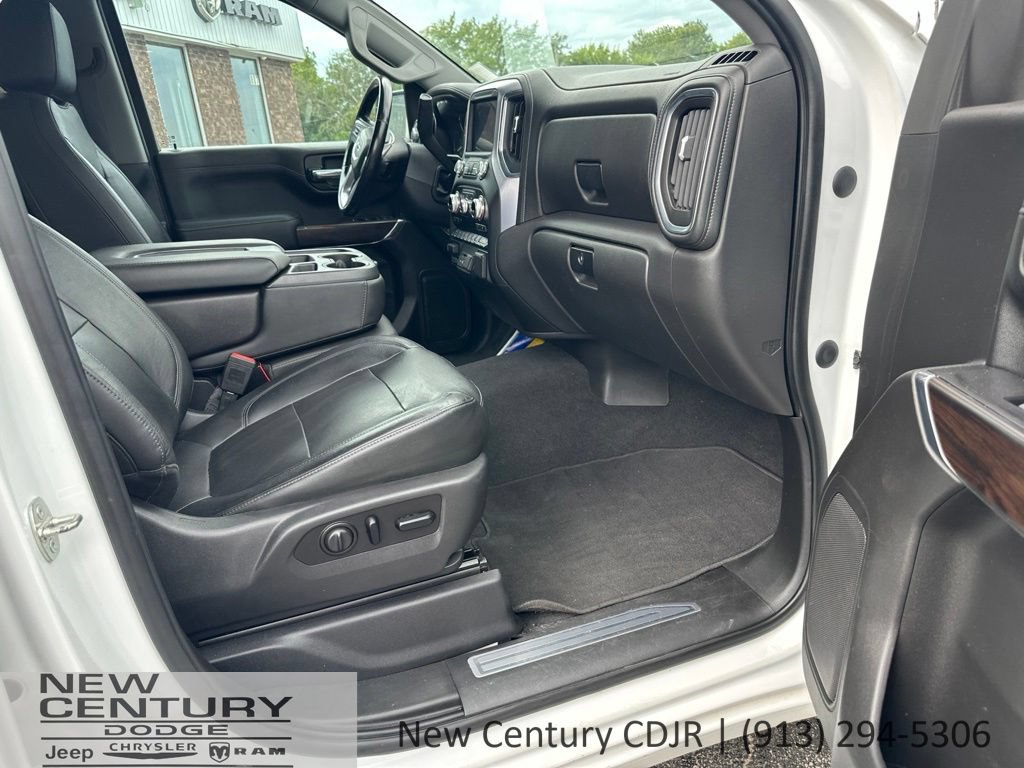 Used 2020 GMC Sierra 1500 SLT w/ Driver Alert Package II AWD/4WD image 23