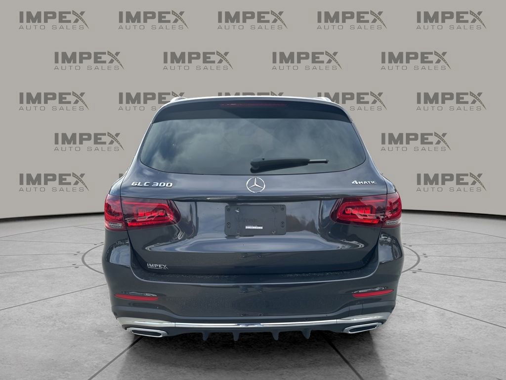 Used 2022 Mercedes-Benz GLC 300 4MATIC image 4