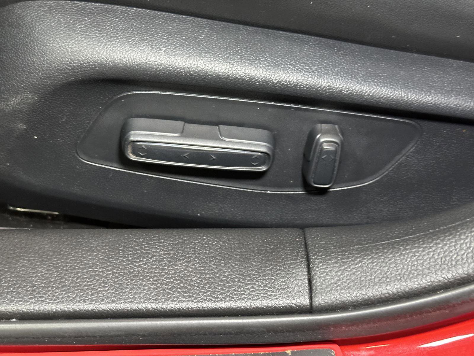 Certified 2025 Honda Civic Sport Touring image 23