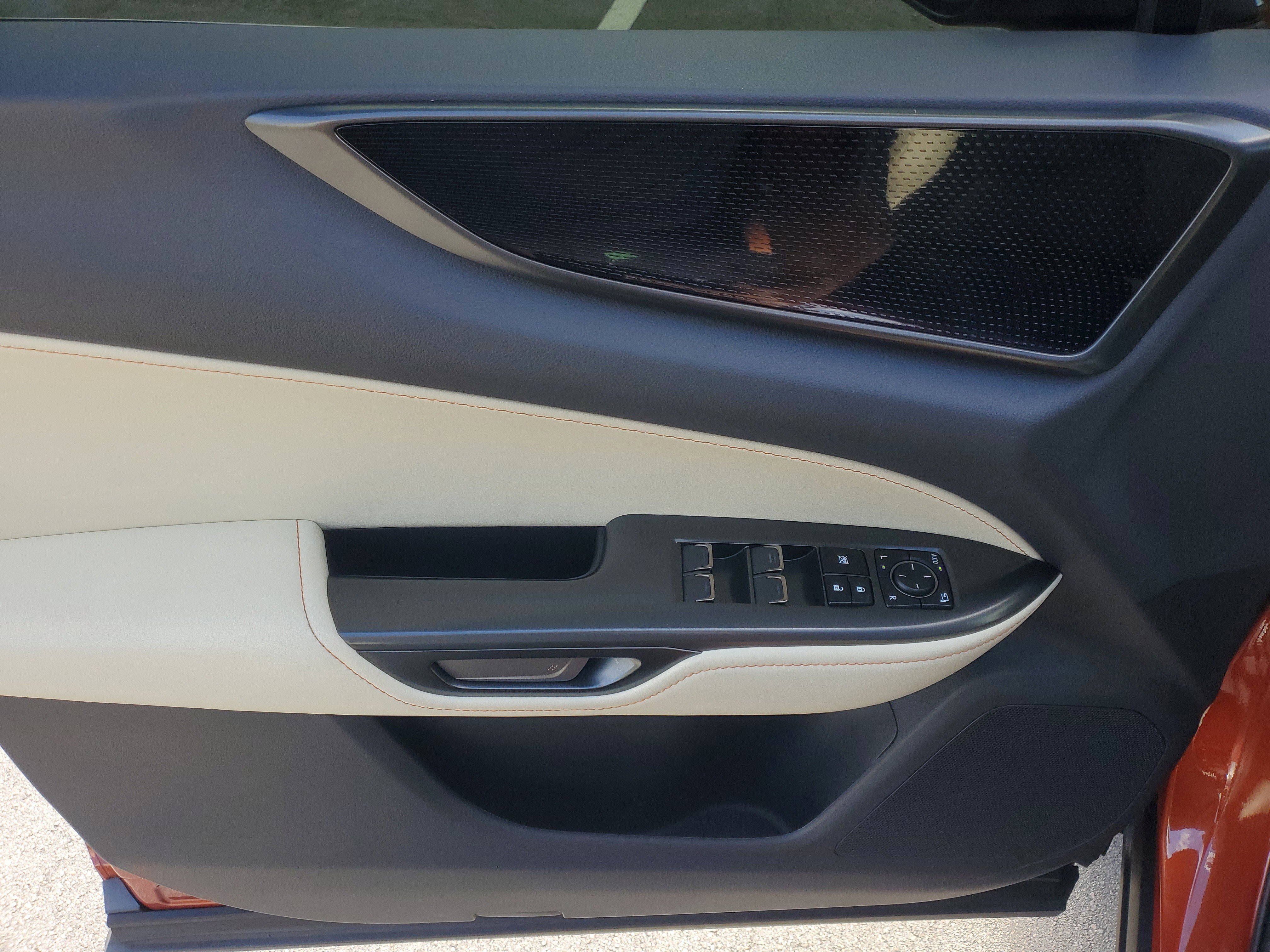 Used 2024 Lexus NX 250 FWD image 23