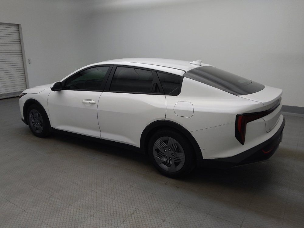 Used 2025 Kia K4 FWD image 3
