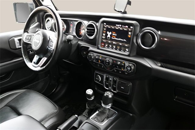 Used 2020 Jeep Wrangler Unlimited Sahara image 18
