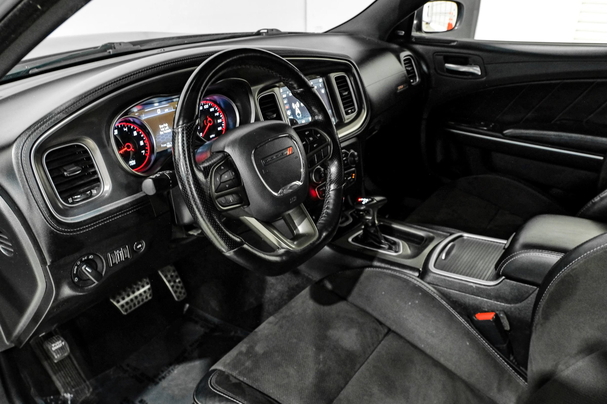 Used 2021 Dodge Charger Scat Pack RWD image 21