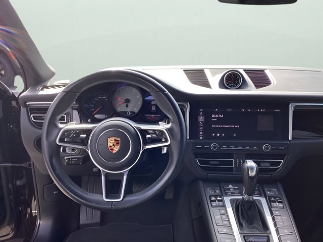 Used 2021 Porsche Macan S image 18