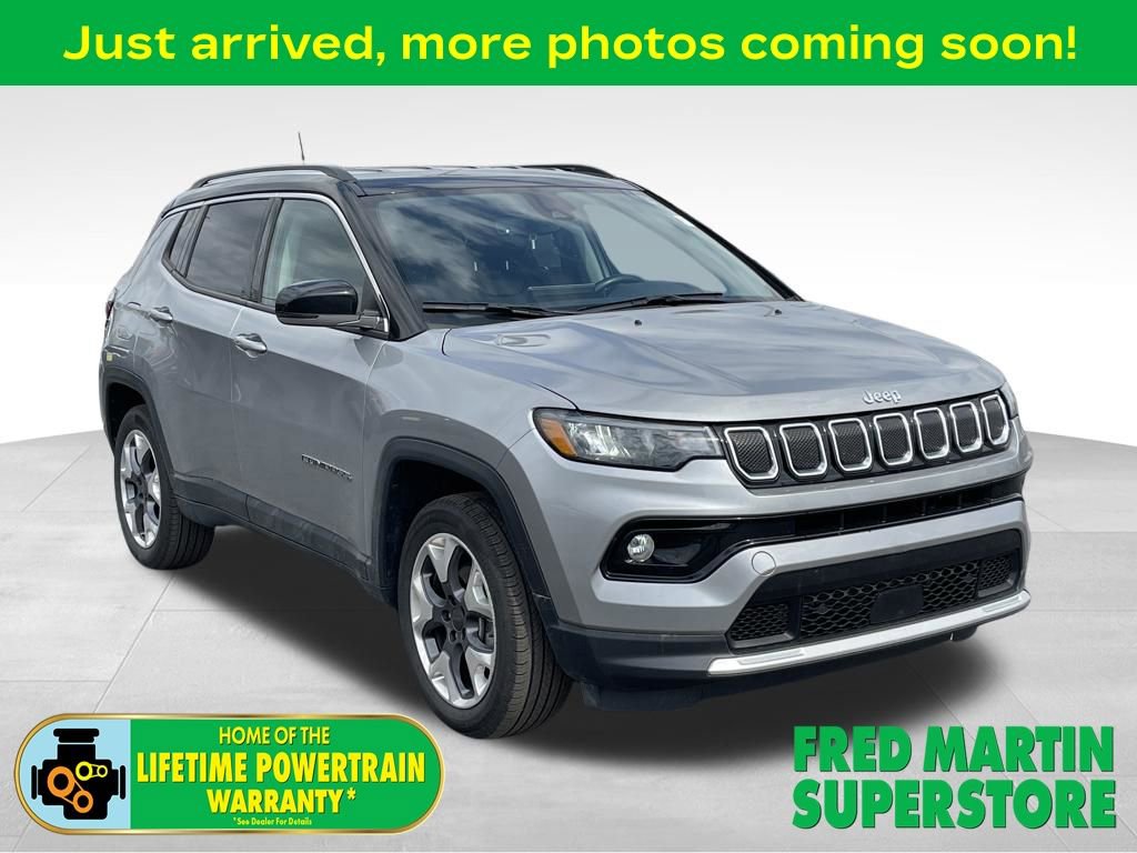 Used 2022 Jeep Compass Limited image 1