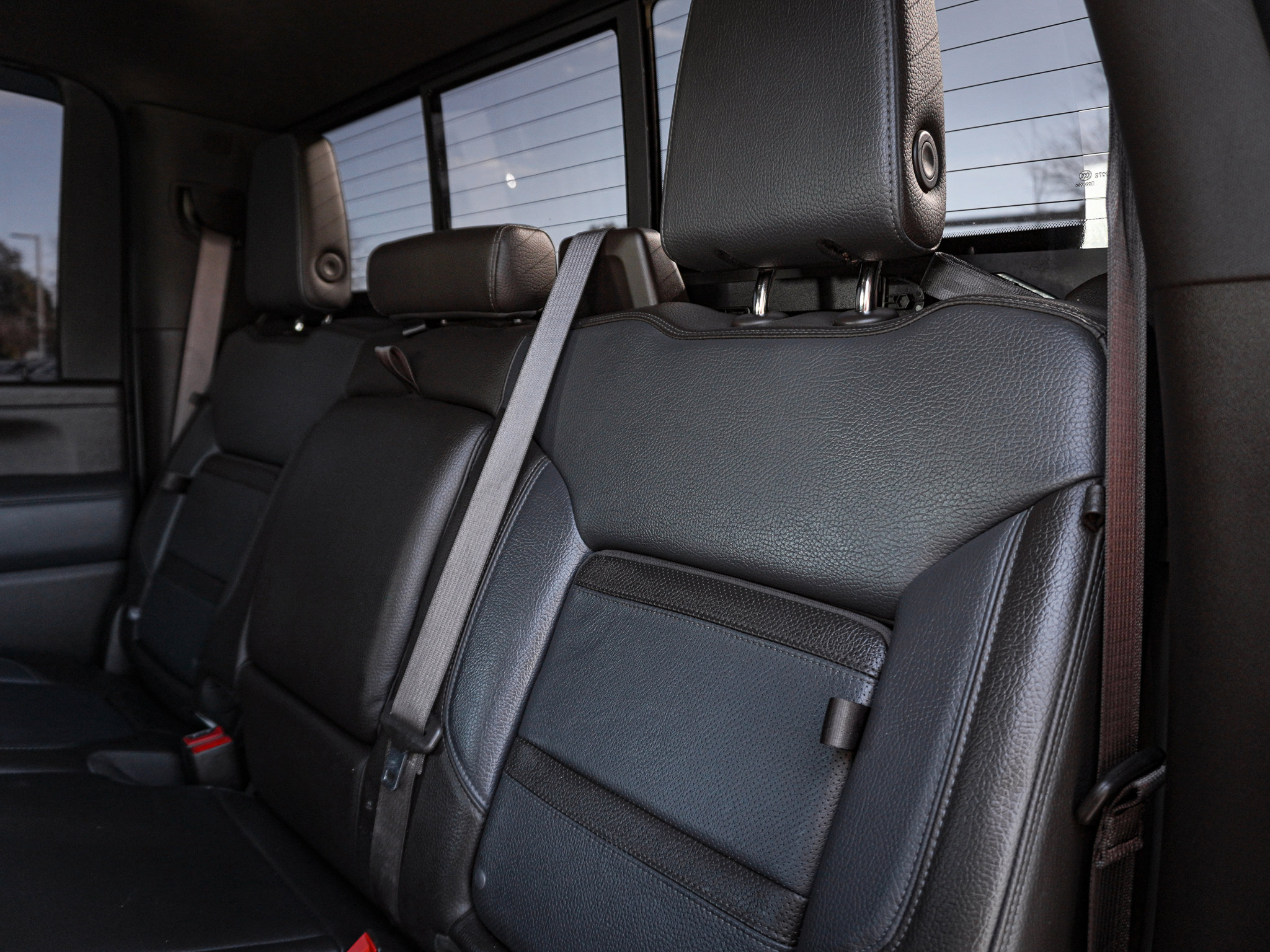 Used 2021 GMC Sierra 2500 Denali w/ Denali Ultimate Package image 32