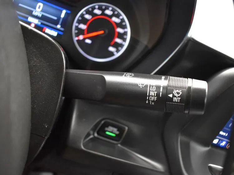 Used 2023 Chevrolet Camaro LT RWD image 18