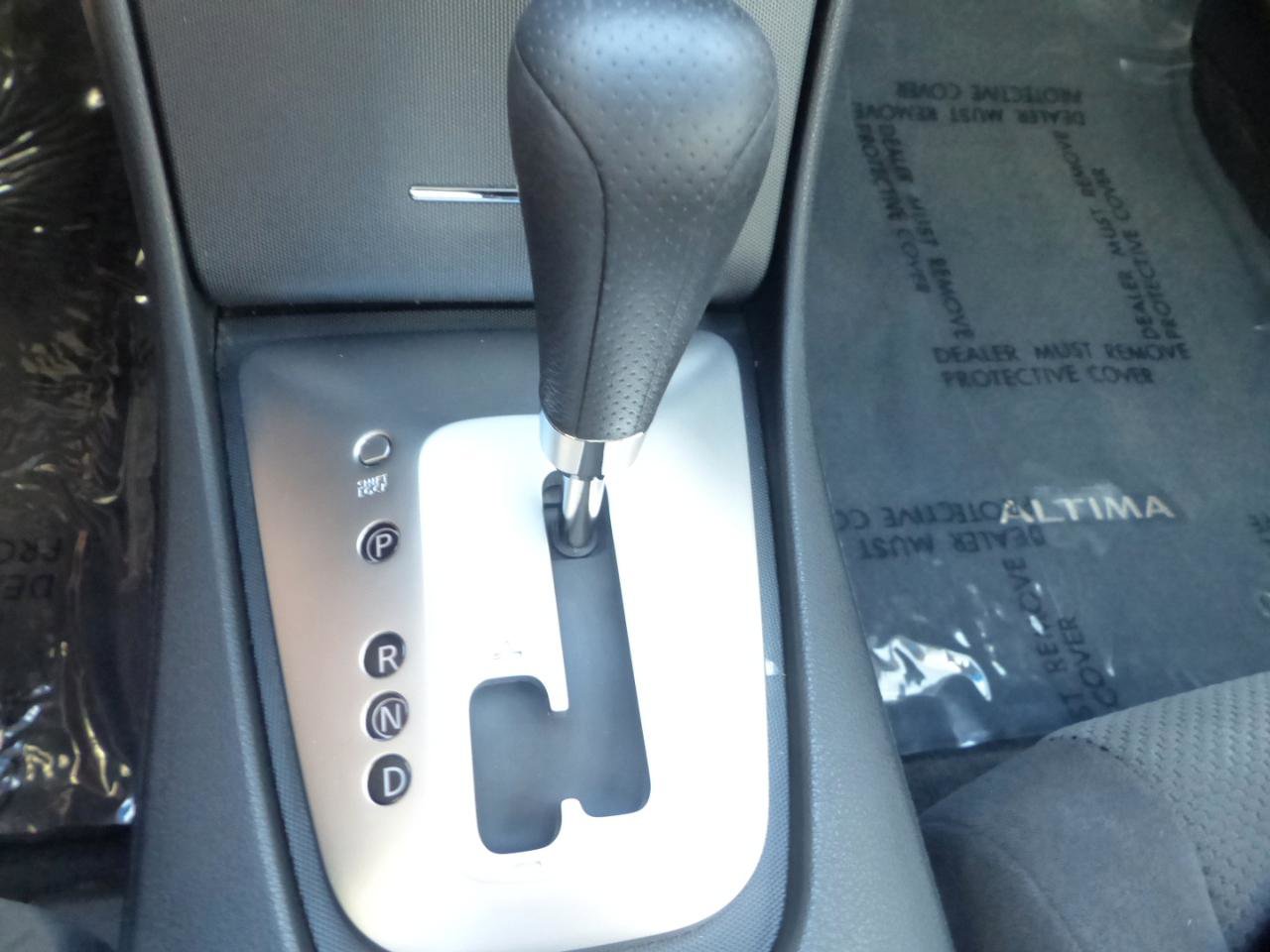 Used 2008 Nissan Altima 2.5 S FWD image 21