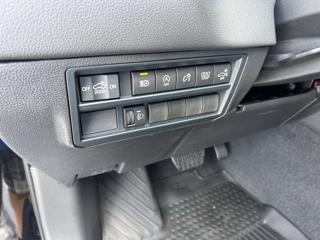 New 2026 Toyota Tundra Limited AWD/4WD image 19