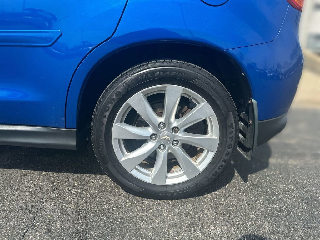 Used 2015 Mitsubishi Outlander Sport SE image 18