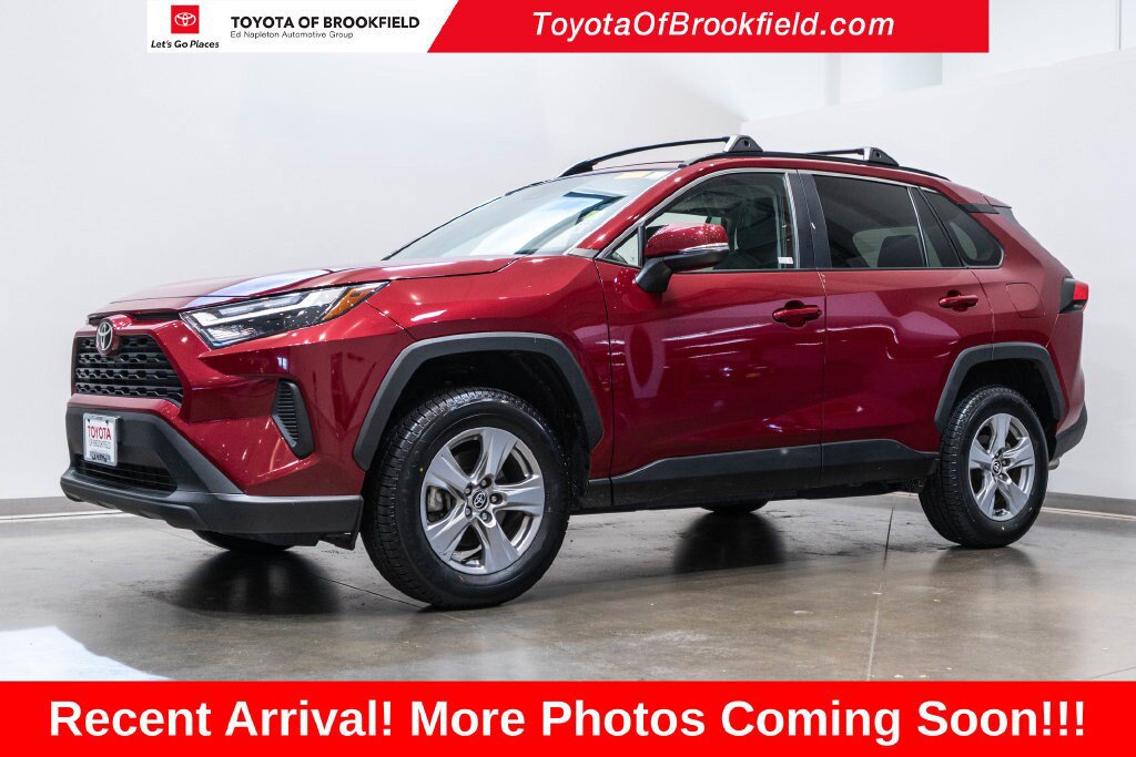 Certified 2024 Toyota RAV4 XLE w/ Convenience Package AWD/4WD image 3