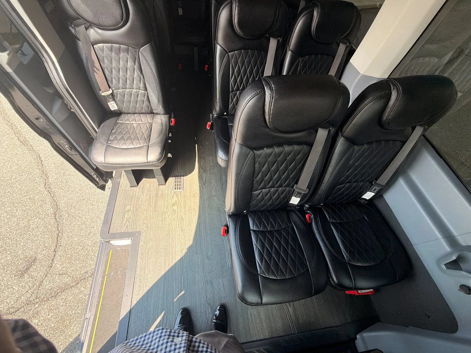Used 2018 Ford Transit 350 XLT RWD image 19