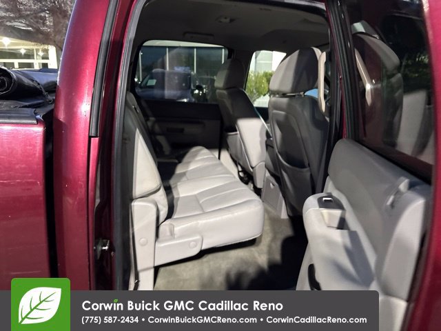 Used 2009 GMC Sierra 2500 SLE w/ Convenience Package AWD/4WD image 34
