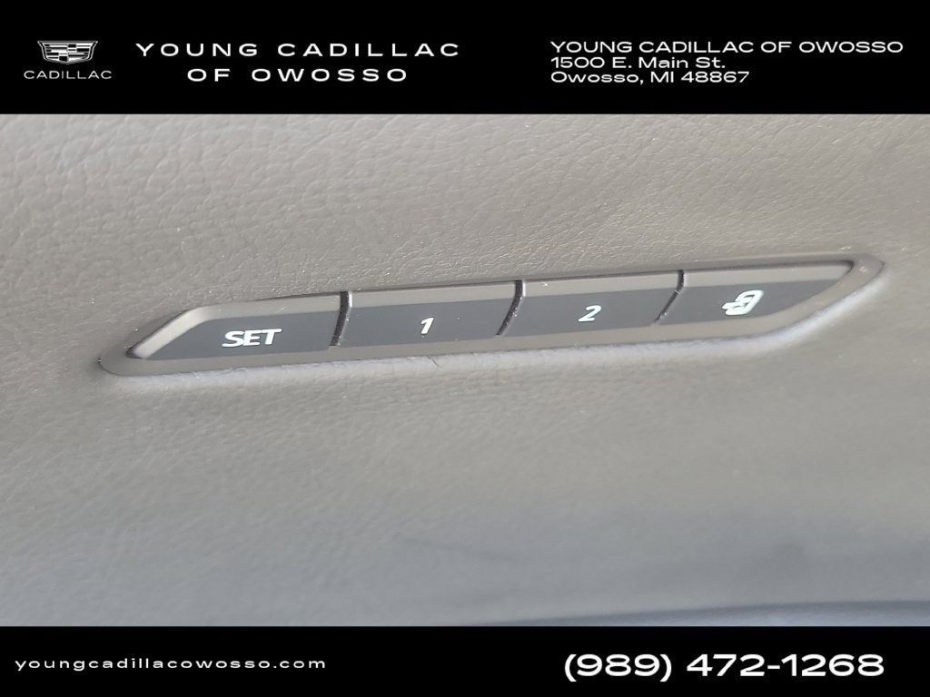 Used 2025 Cadillac XT6 Luxury w/ LPO, Floor Liner Package AWD/4WD image 23