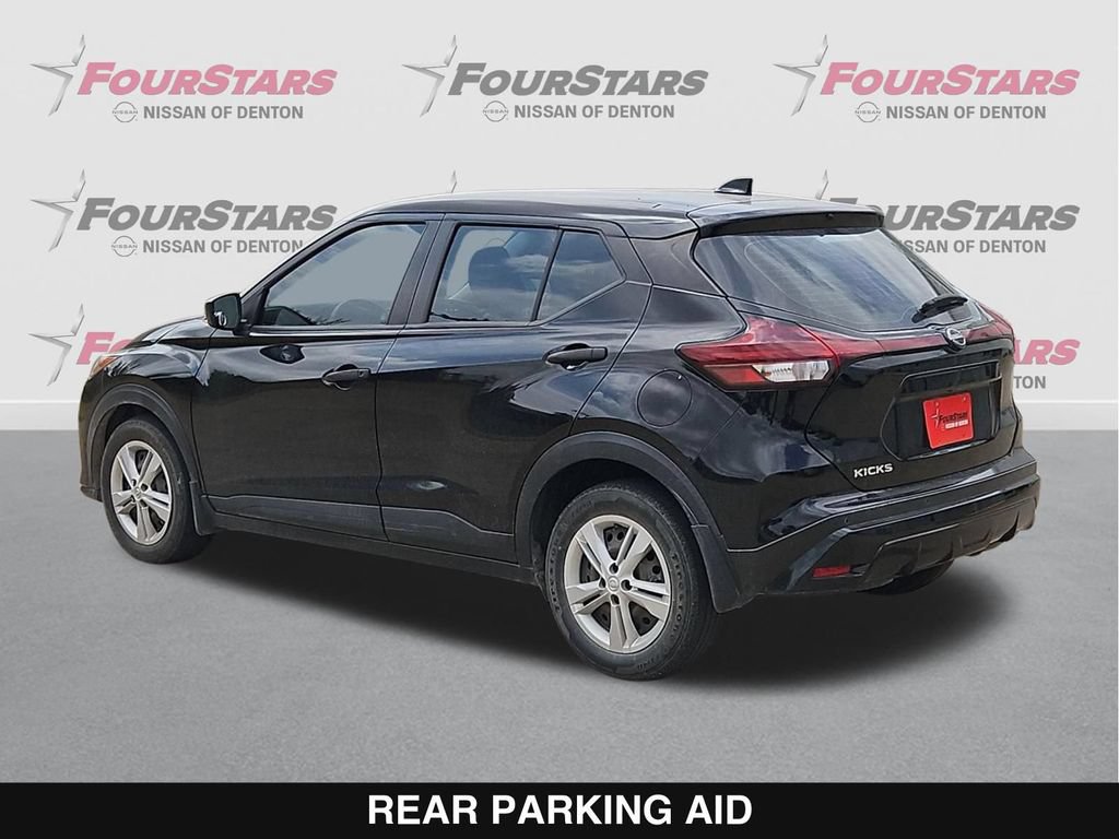 Used 2023 Nissan Kicks S FWD image 7