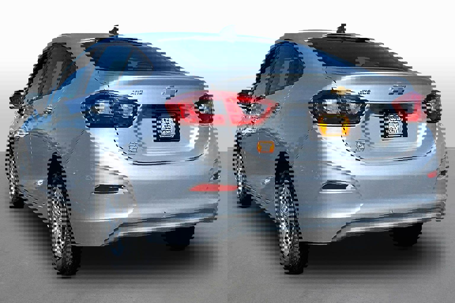 Used 2018 Chevrolet Cruze LS image 7