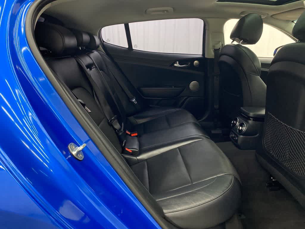 Used 2018 Kia Stinger Premium AWD/4WD image 16