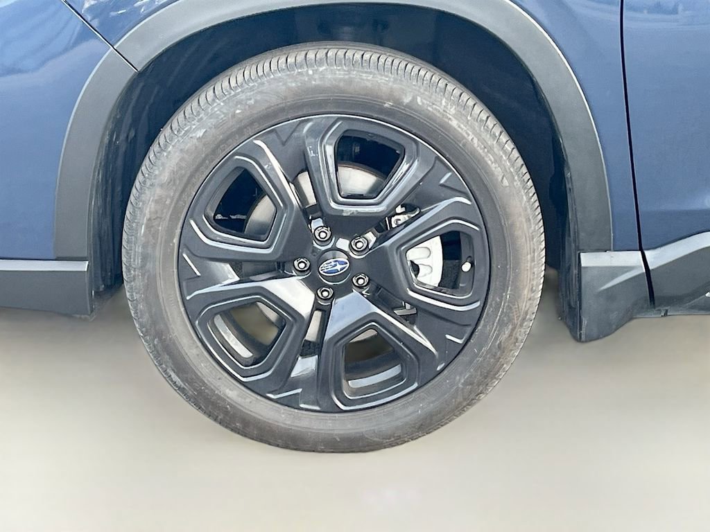 Used 2024 Subaru Ascent Onyx Edition image 31