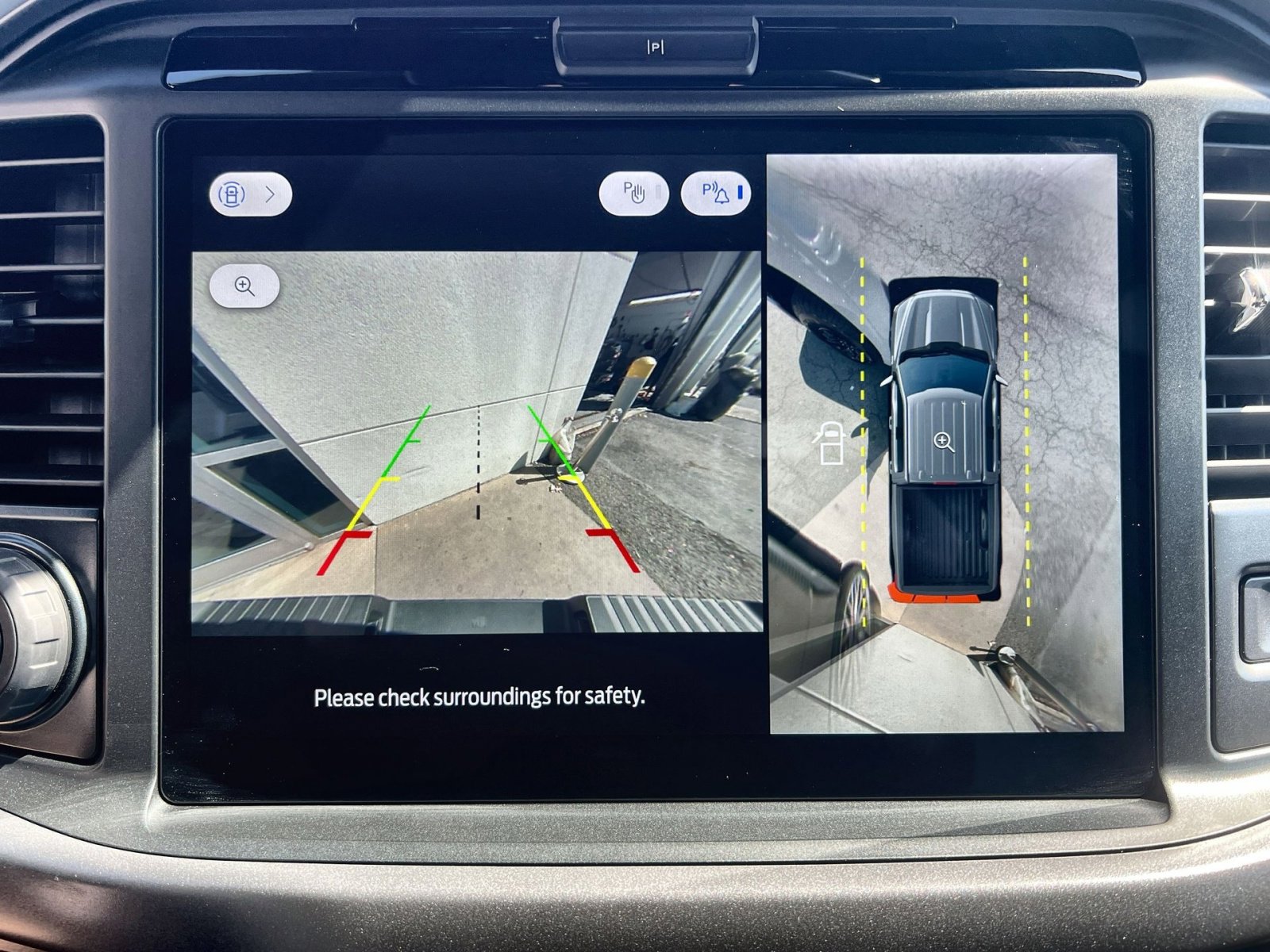 Certified 2025 Ford F150 XLT w/ Equipment Group 302A MID image 19