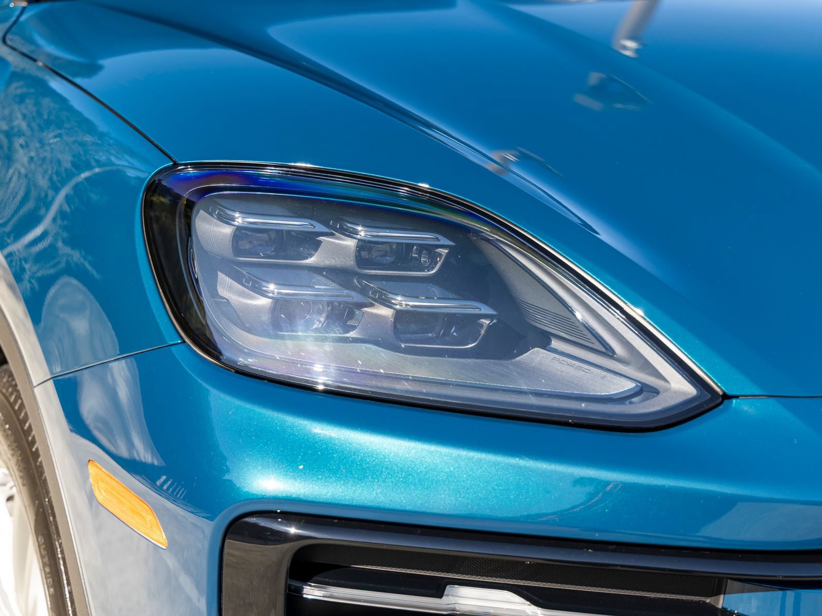 Certified 2026 Porsche Cayenne Coupe AWD/4WD image 15