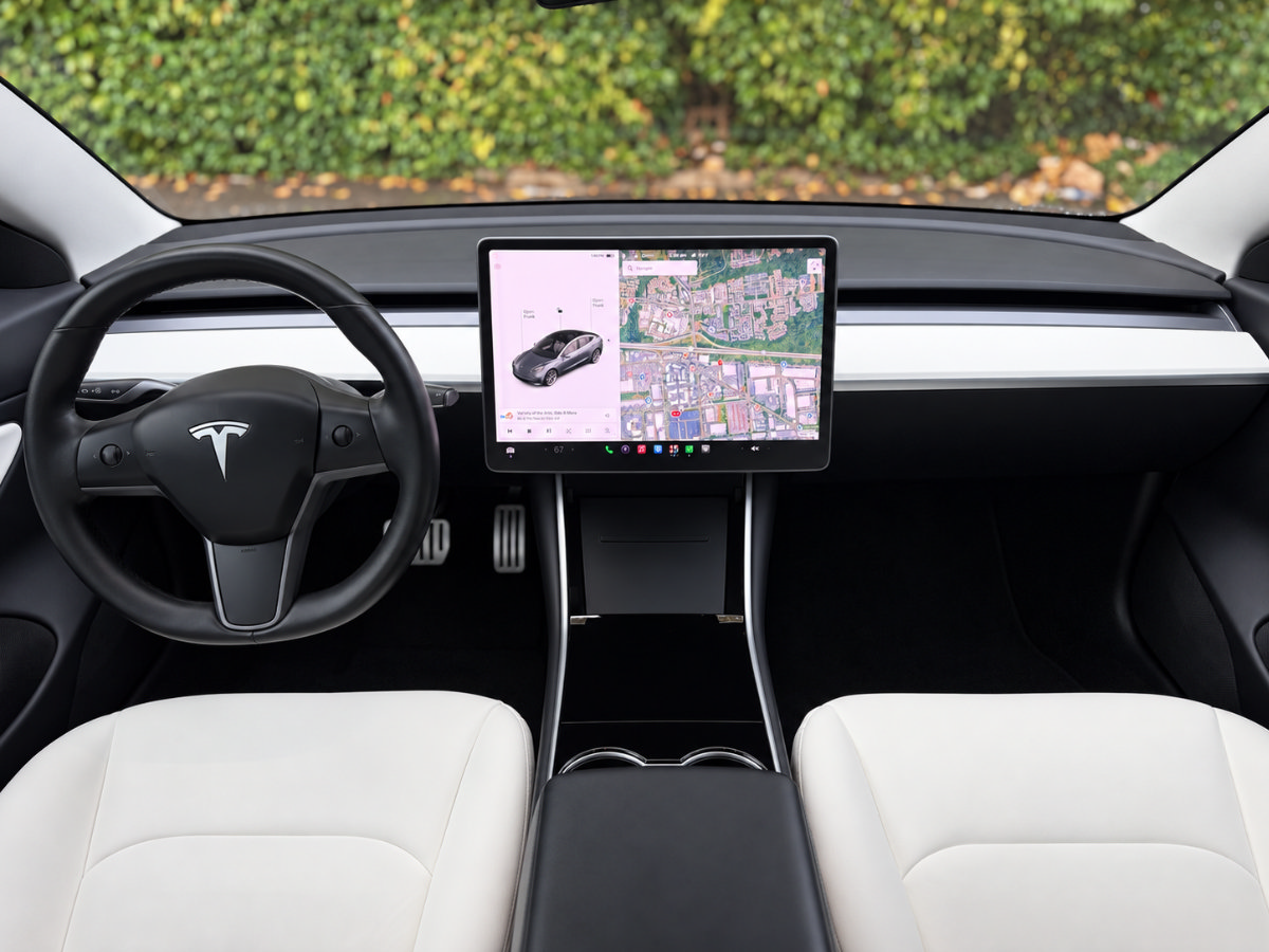 Used 2018 Tesla Model 3 Performance AWD/4WD image 22