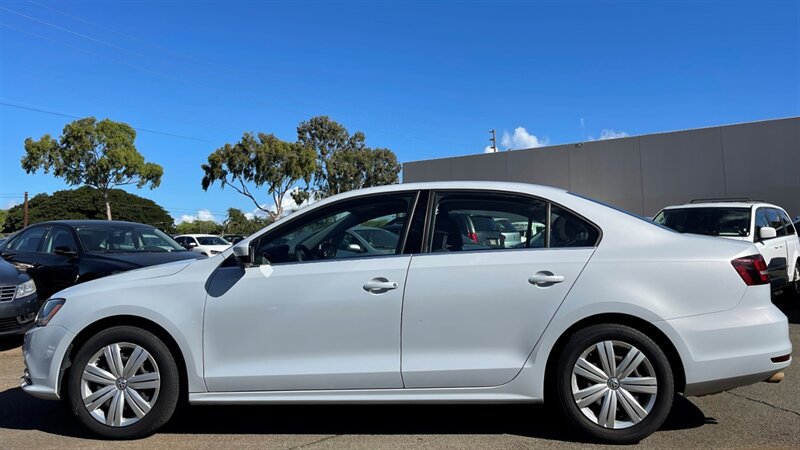 Used 2016 Volkswagen Jetta S FWD image 2