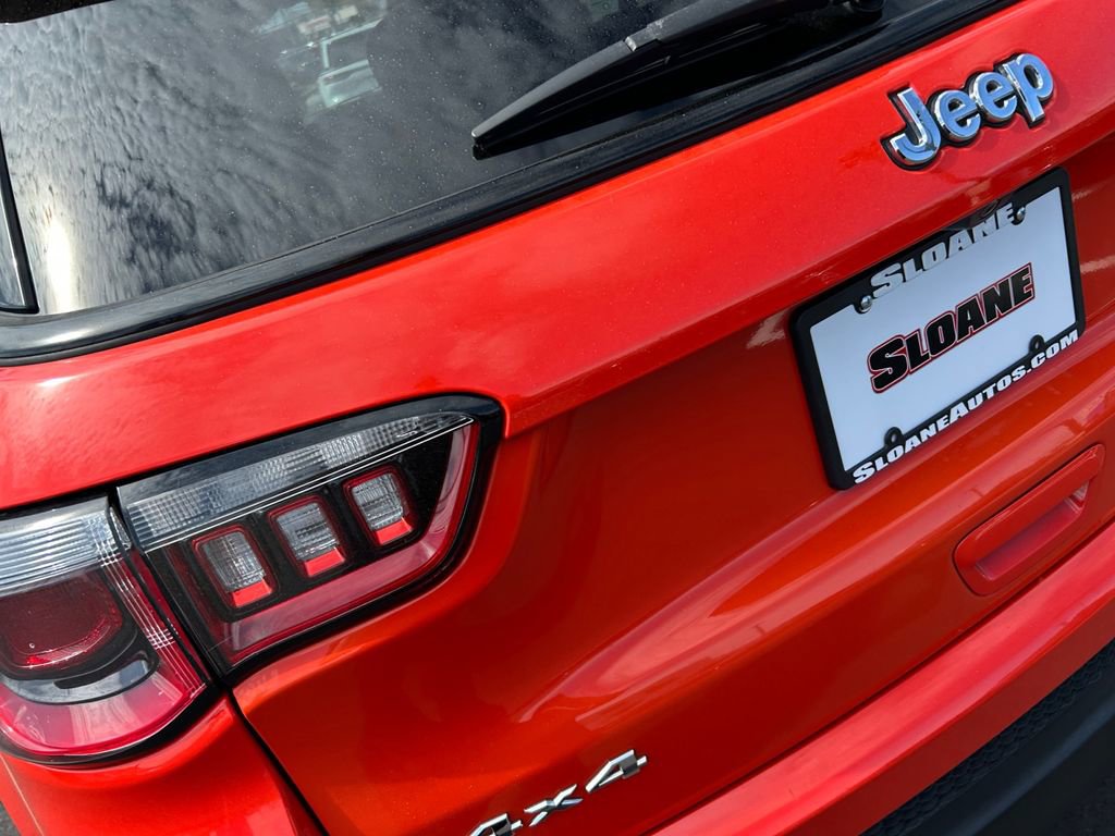 Used 2018 Jeep Compass Sport image 18