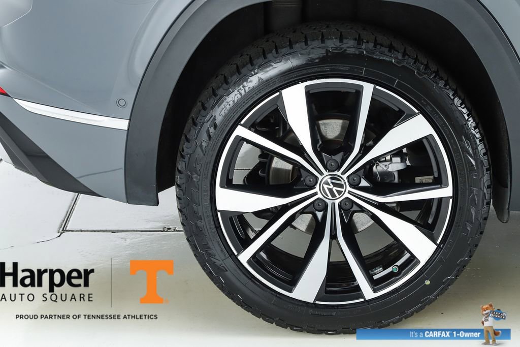 Used 2024 Volkswagen Atlas Cross Sport SEL Premium R-Line image 52