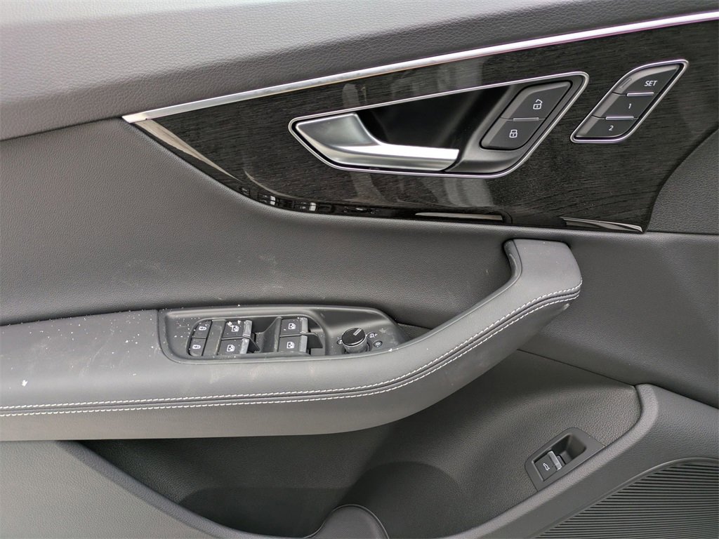 New 2026 Audi Q7 3.0T Premium Plus image 10