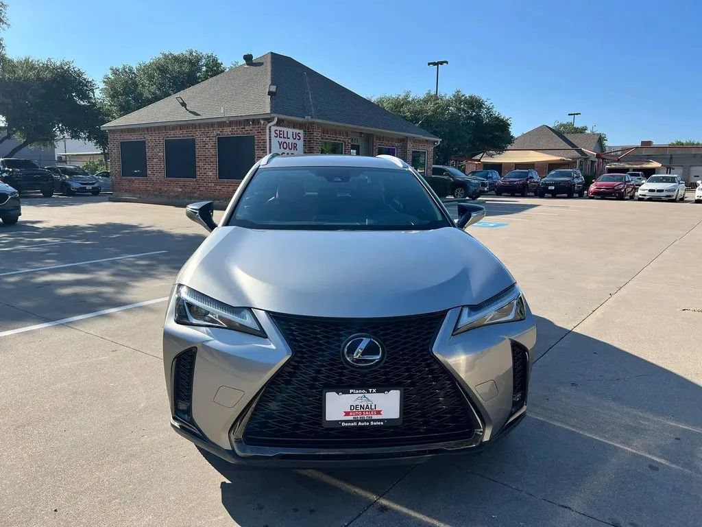 Used 2020 Lexus UX 250h F Sport AWD/4WD image 3