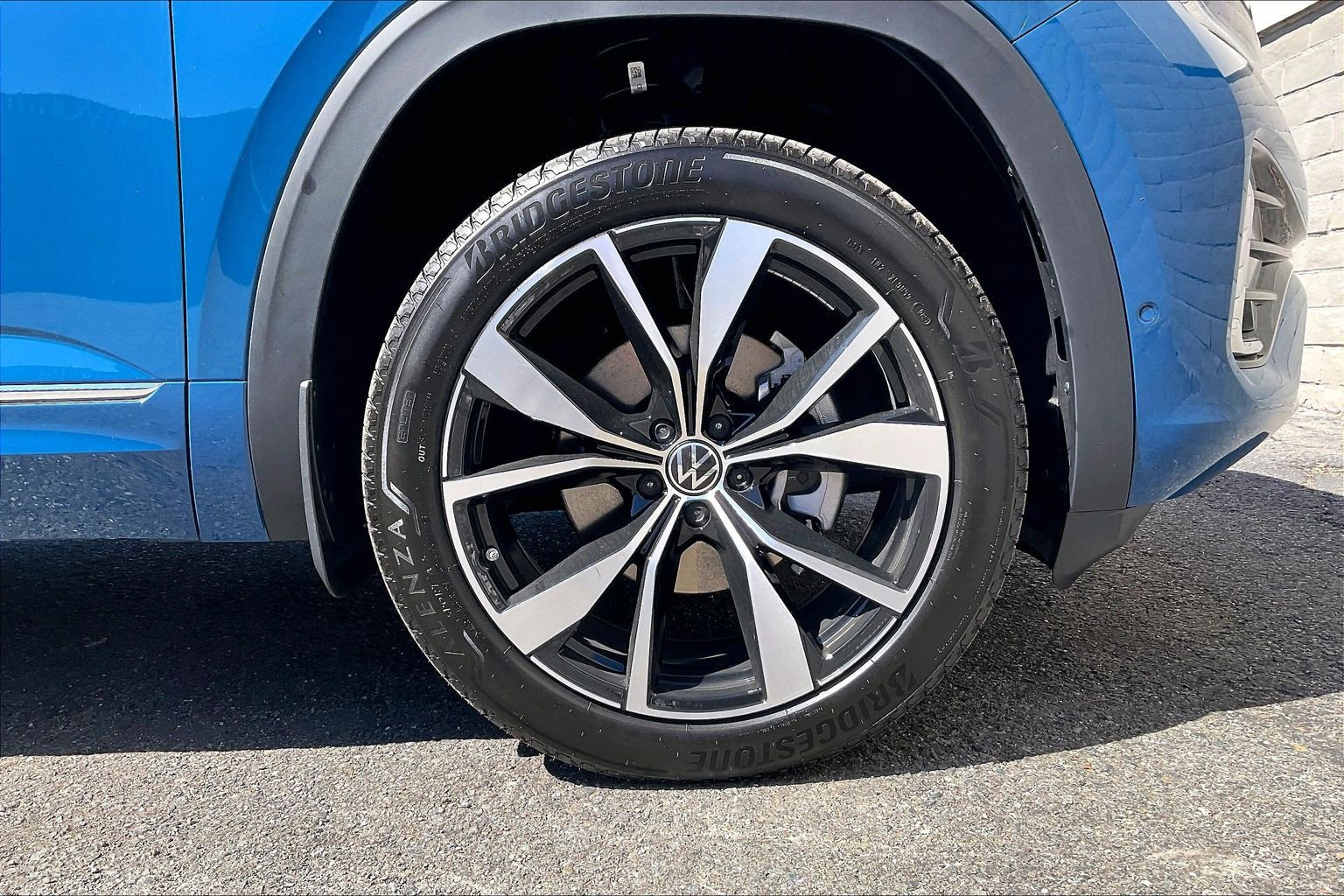 New 2026 Volkswagen Atlas SEL Premium R-Line image 10