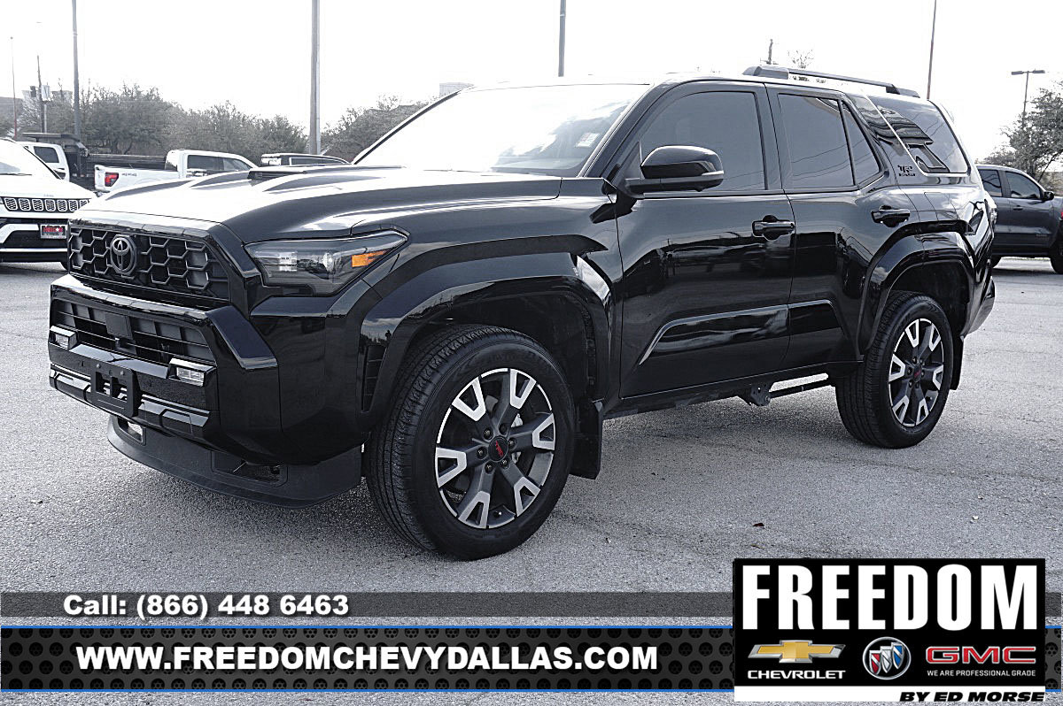 Used 2025 Toyota 4Runner TRD Sport Premium image 3