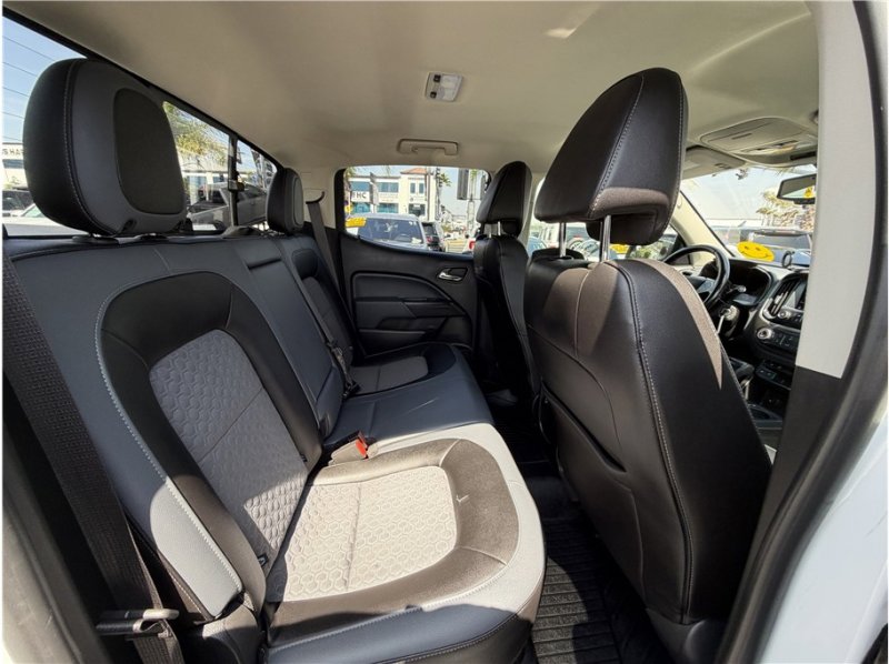 Used 2019 Chevrolet Colorado Z71 image 26