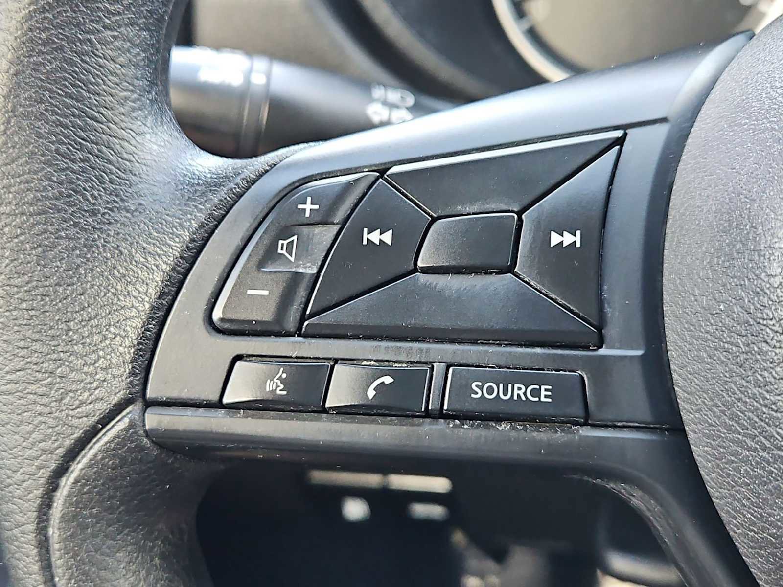 Used 2023 Nissan Versa S w/ S Plus Package image 22