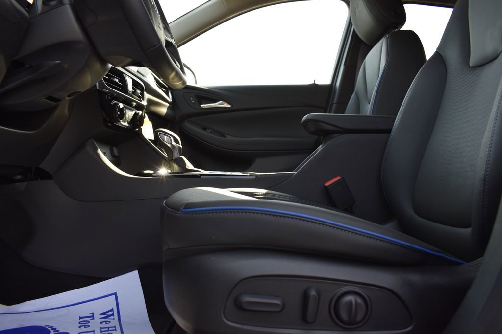 New 2026 Buick Encore GX Sport Touring w/ Advanced Technology Package image 7