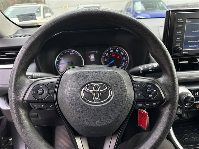 Certified 2021 Toyota RAV4 LE image 19