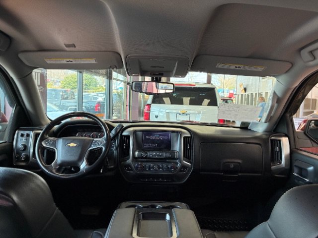 Used 2018 Chevrolet Silverado 1500 LT w/ All Star Edition AWD/4WD image 16