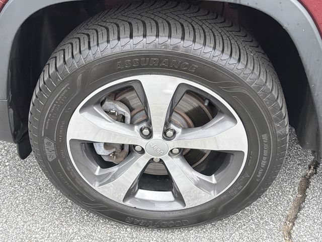 Used 2020 Jeep Cherokee Limited AWD/4WD image 12