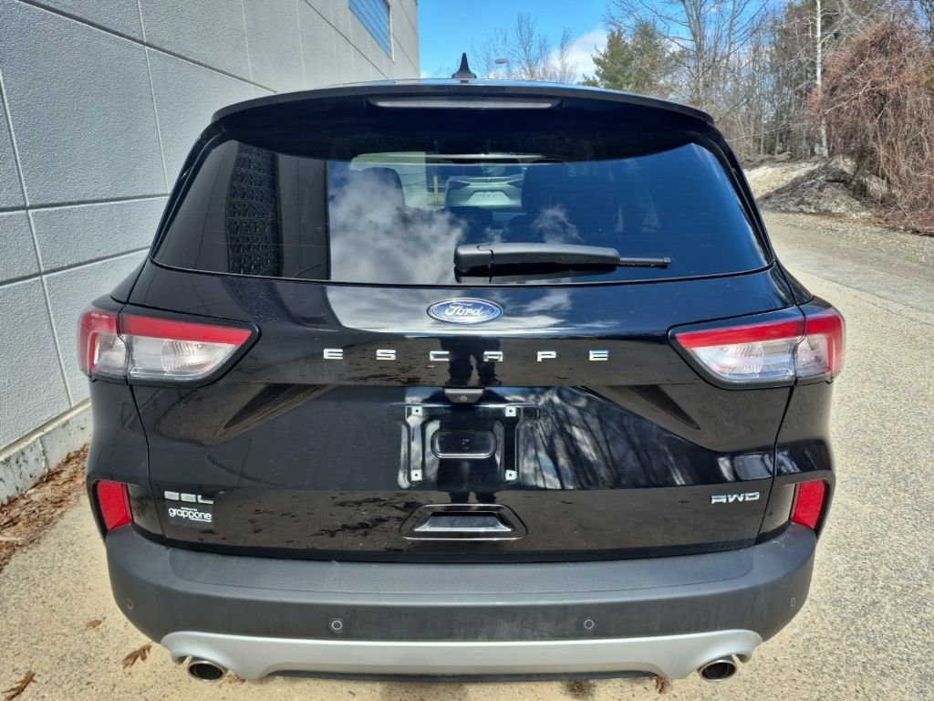 Certified 2022 Ford Escape SEL image 7