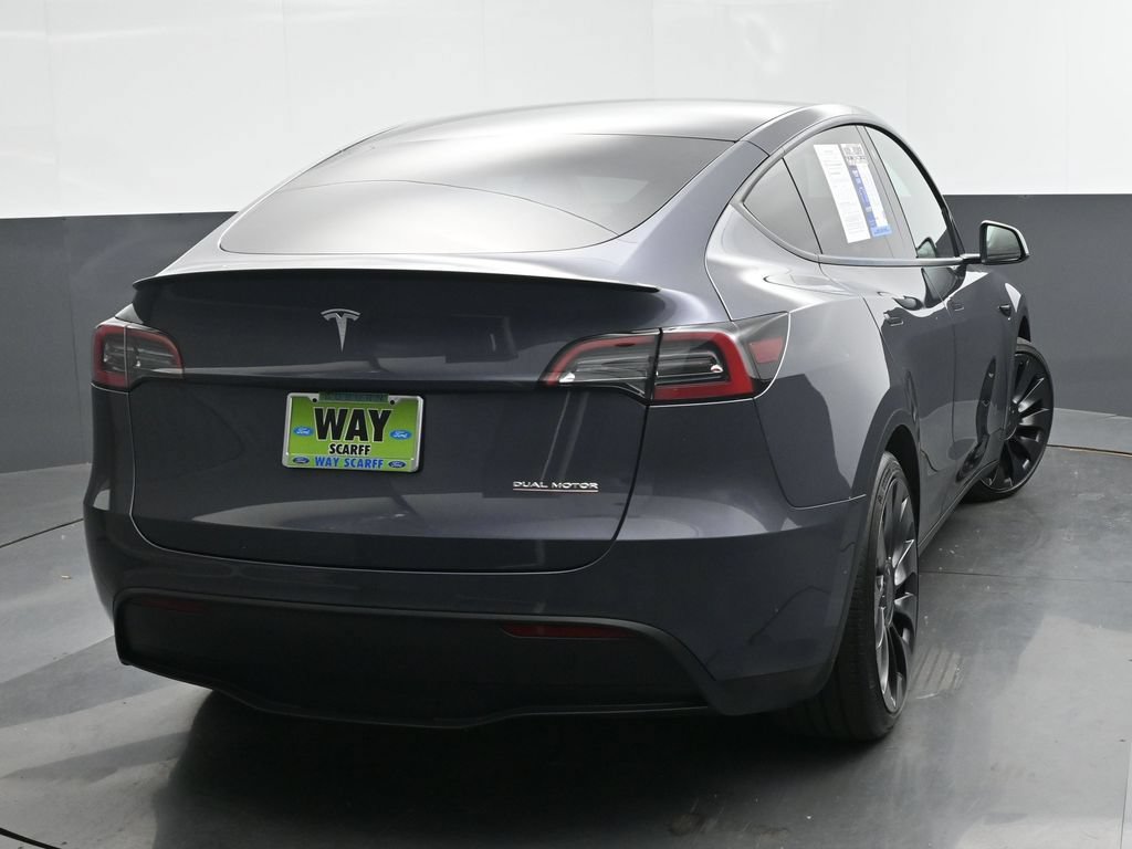 Used 2022 Tesla Model Y Performance AWD/4WD image 32