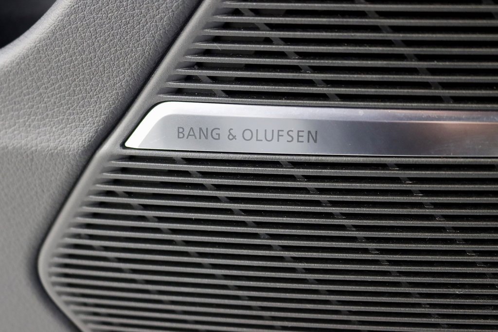 Used 2024 Audi RS Q8 image 38