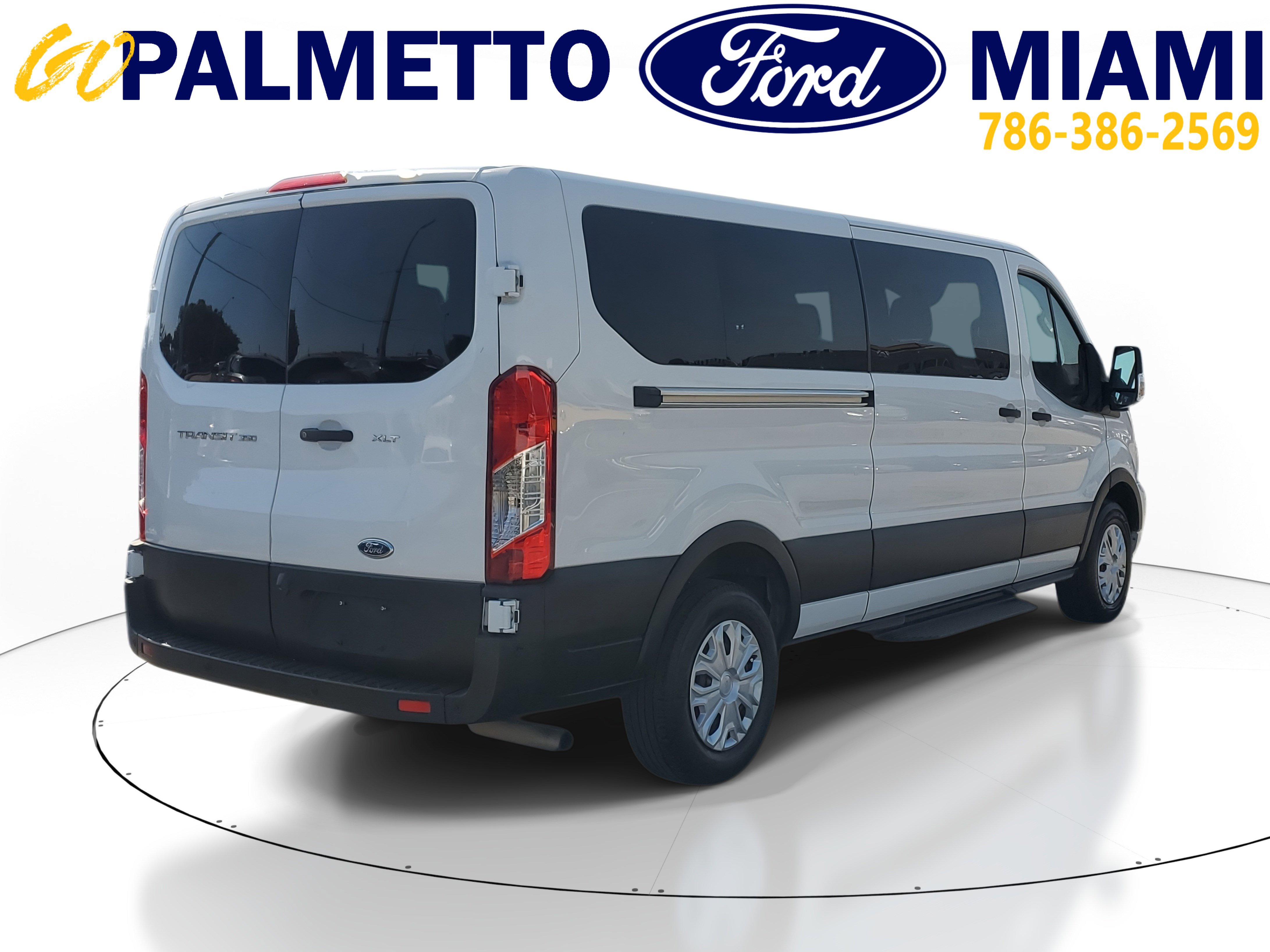 Used 2022 Ford Transit 350 XLT image 6