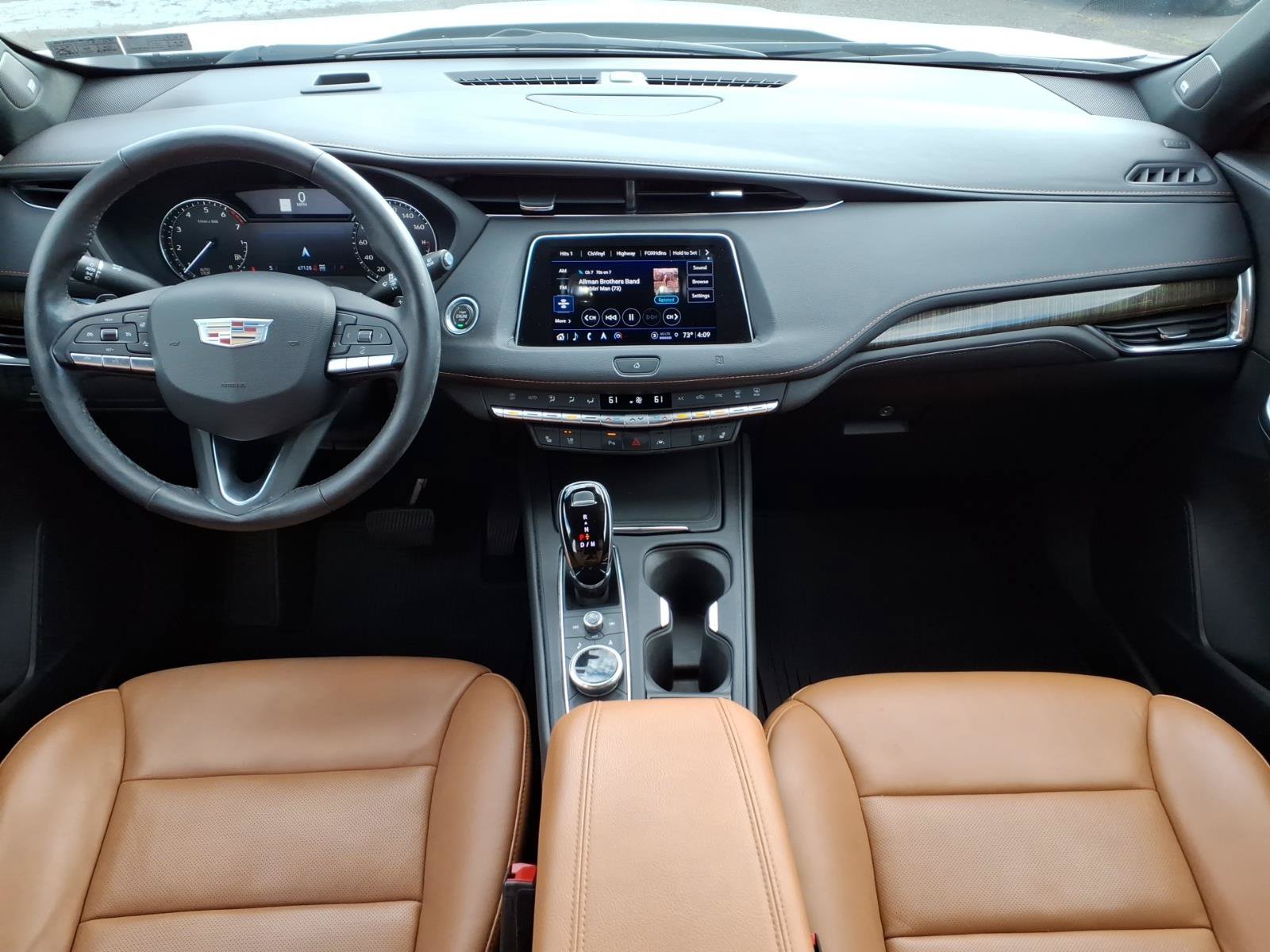 Used 2021 Cadillac XT4 Premium Luxury AWD/4WD image 12